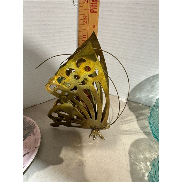Breast butterfly
