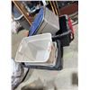 Image 1 : Bins