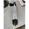 Image 1 : Tripod