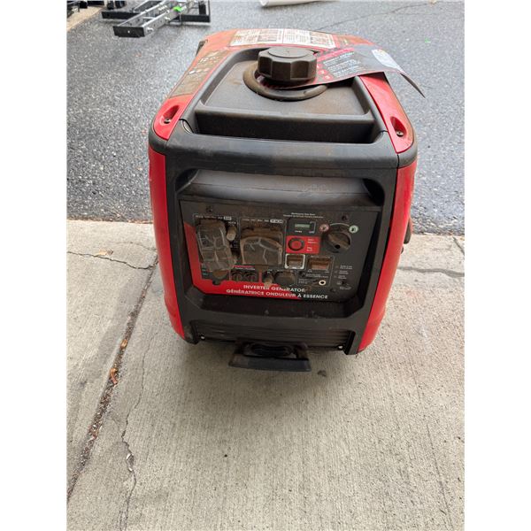 Benchmark 4500 W inverter generator