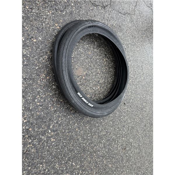 VEETIRECO  zig zag 26 x 4.0 MPC compound tires