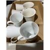 Image 1 : White coffee cups