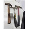 Image 1 : Hammers