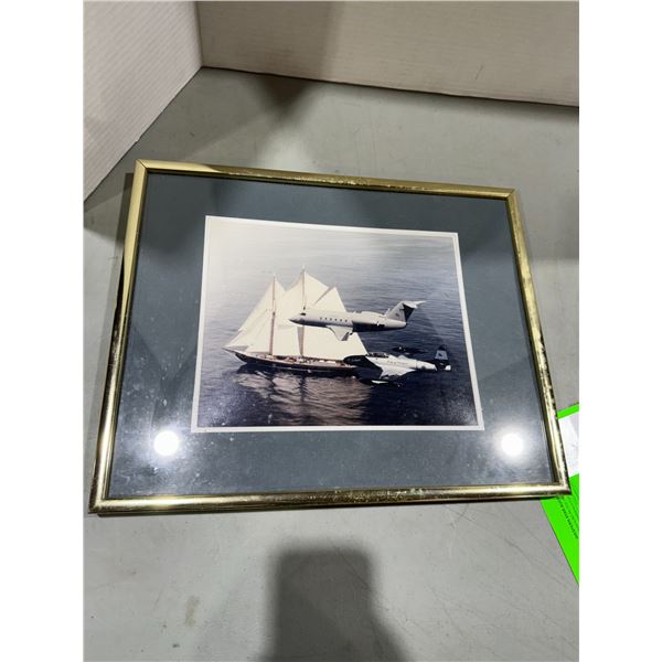 Ship and airplane picture