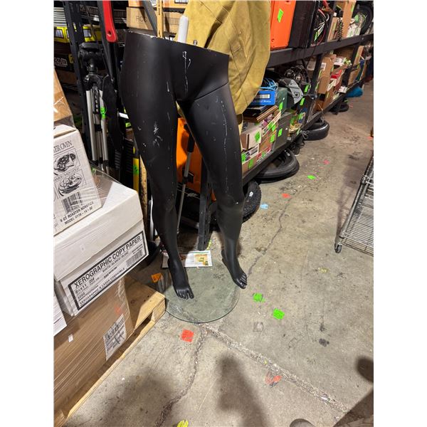 Mannequin legs