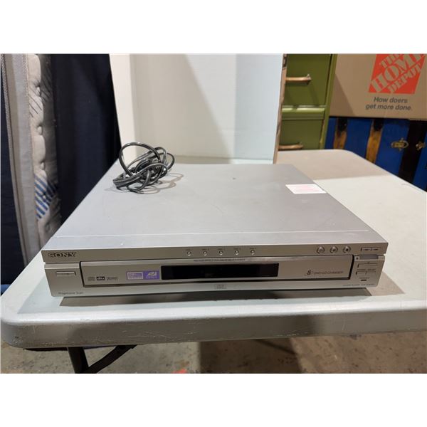 Sony five DVD/CD changer DVD – 9C675P