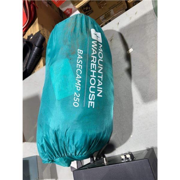 Mountain warehouse base camp 250 sleeping bag