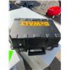 Image 1 : DeWalt case