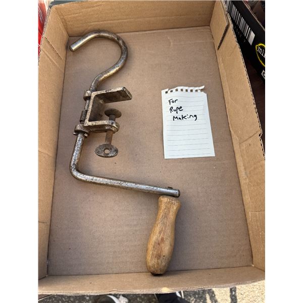 Rope making tool