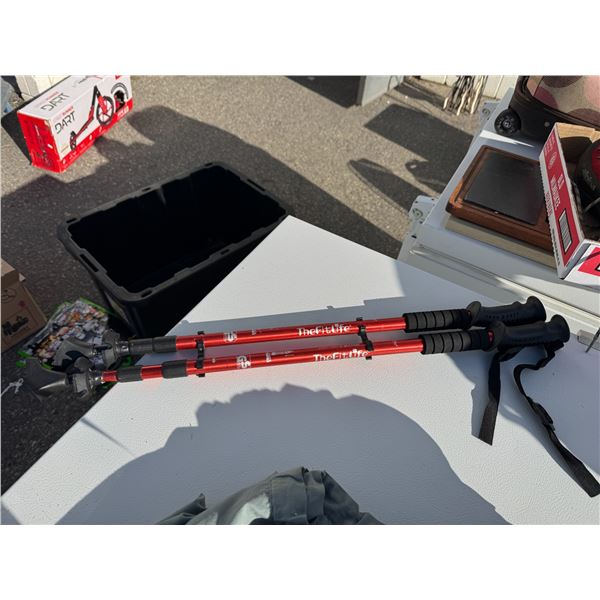 The fit life adjustable walking poles