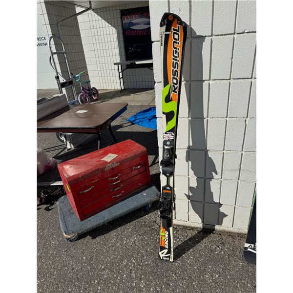 Rossignol skis 140