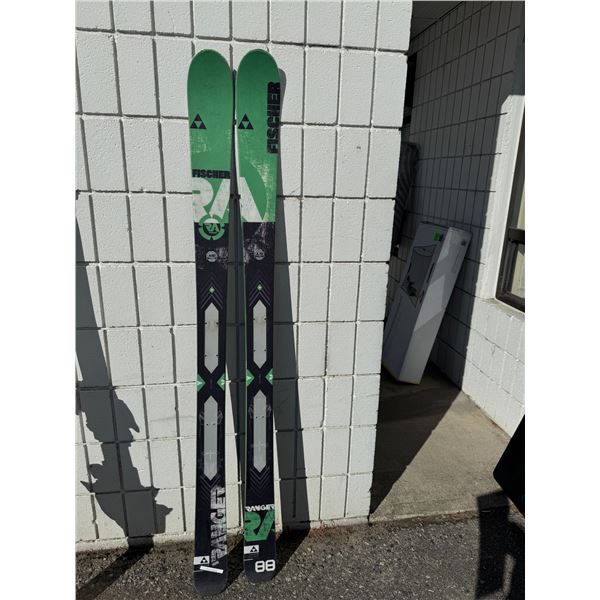 Fisher skis 168
