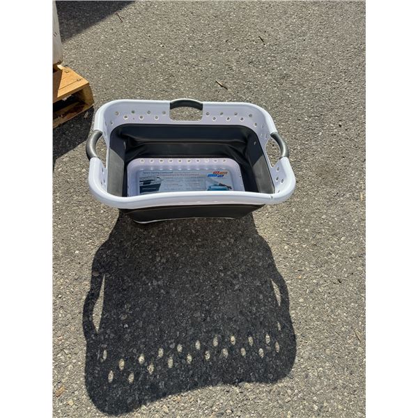 Space saving laundry basket