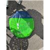 Image 1 : Pop-up tent
