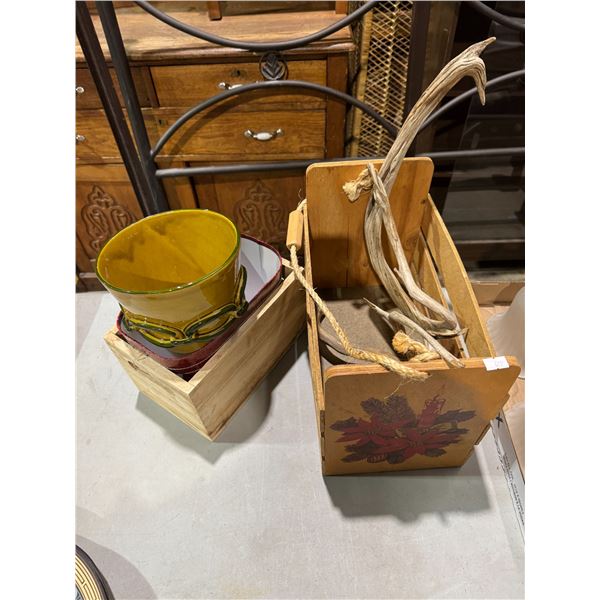 Driftwood boxes and planters et