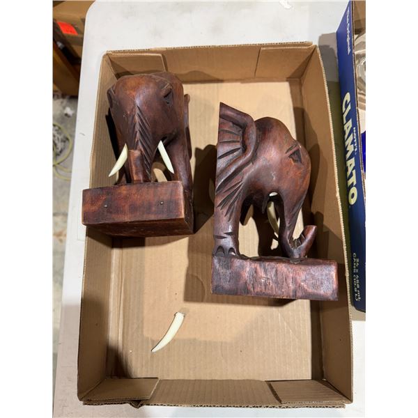 Elephant book ends one test it needs to be re-fixed