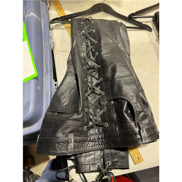 Chaps size not shown