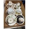 Image 1 : Assorted tea cups