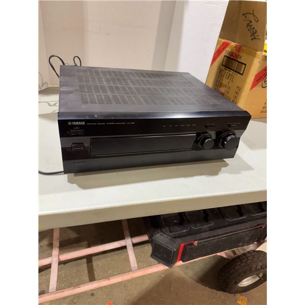 Yamaha amplifier AX – 596
