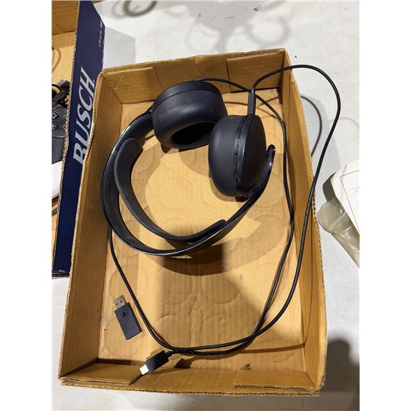 Sony PS5 Pulse  wireless head set with adaptor