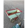 Image 1 : Vintage baby carriage