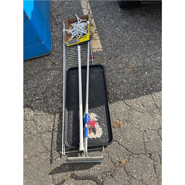 Household items shelf, shower, Rod et