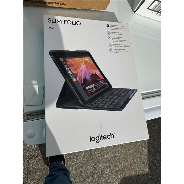 Slim folio iPad