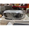 Image 1 : Toyota Tacoma headlight