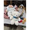 Image 1 : Dolls and stuffy's
