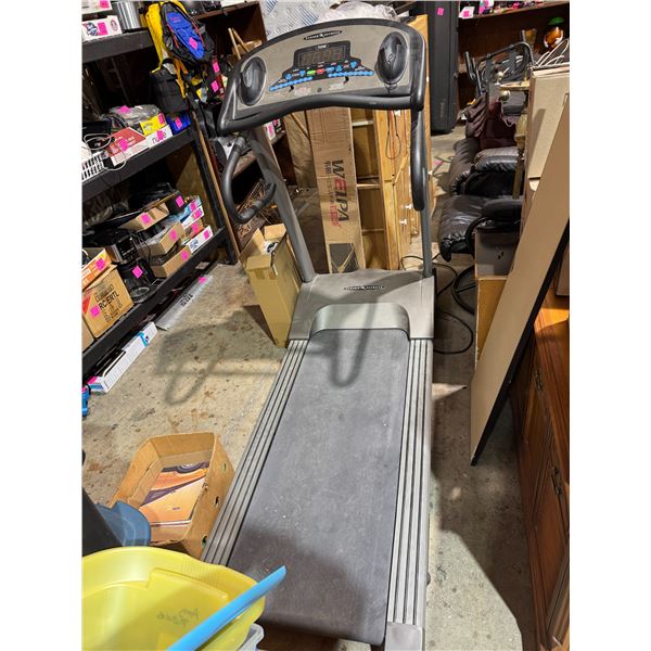 Vision fitness T9200 treadmill