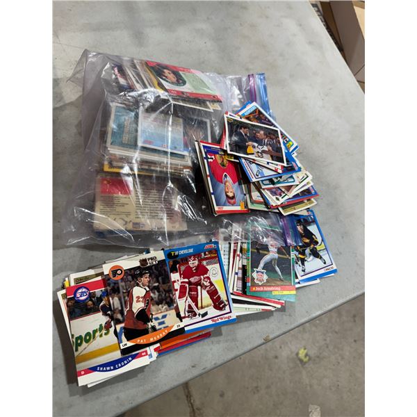 Assorted sports cards