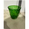 Image 1 : Vintage green planter