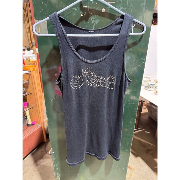 Tank top size not shown