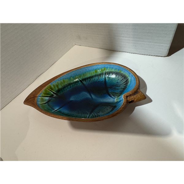 SANTA  ANITA WARE Cali dish