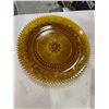 Image 1 : vintage amber glass serving platter made by Indiana Glass for Tiara Exclusives. It is in the "Sandwi