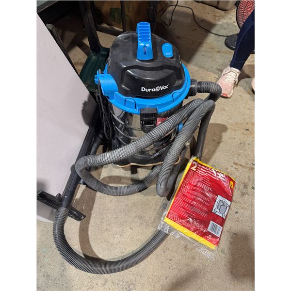 Dura vac 22.7 L with bags