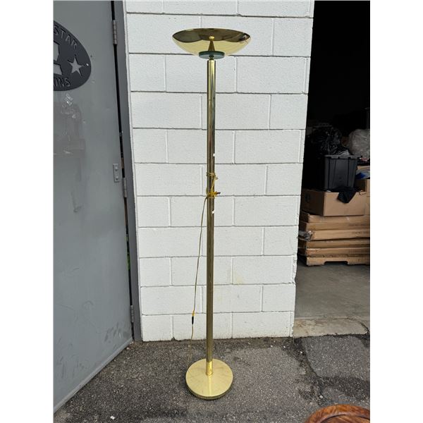 Floor lamp