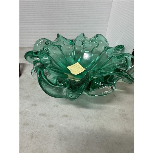 Marano green 11 inch centerpiece bowl 7.5 pounds