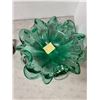 Image 3 : Marano green 11 inch centerpiece bowl 7.5 pounds