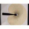 Image 2 : Folding fan