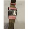 Image 3 : Pink watch