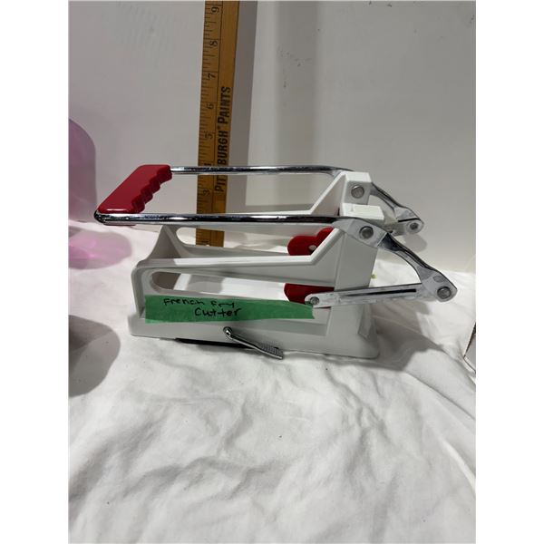 French fry cutter