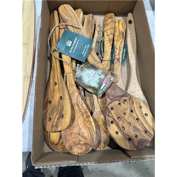 Wooden kitchen utensil