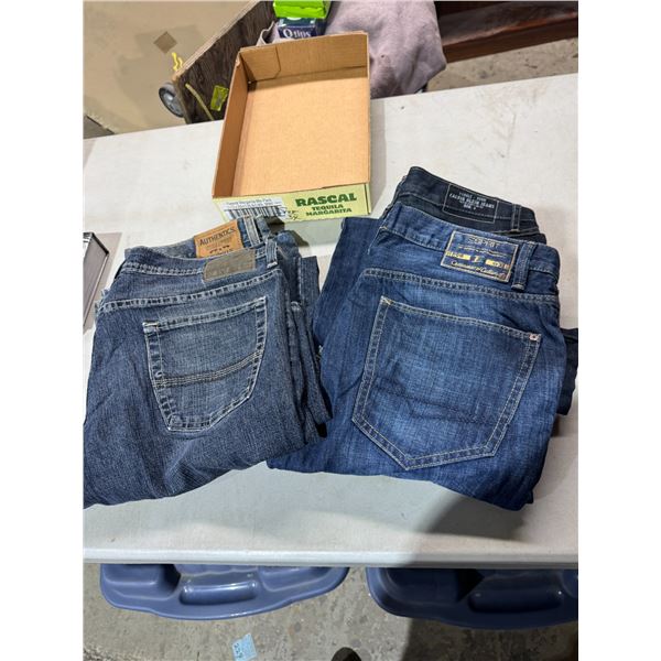 4 pairs of jeans, size 34