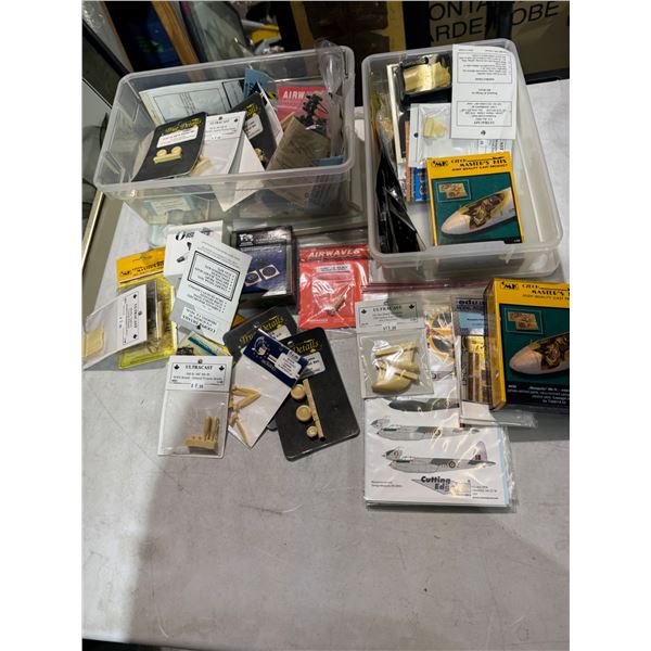 Airplane model accessories