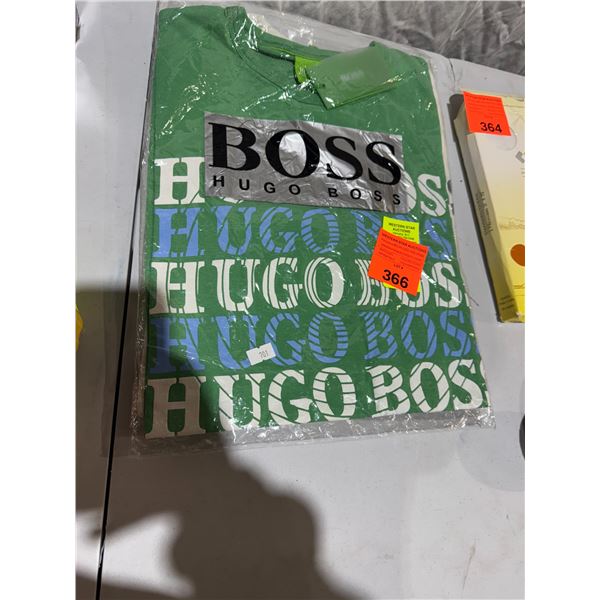NWT Hugo boss medium T-shirt