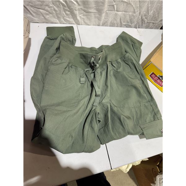 MOFIZ size small pants