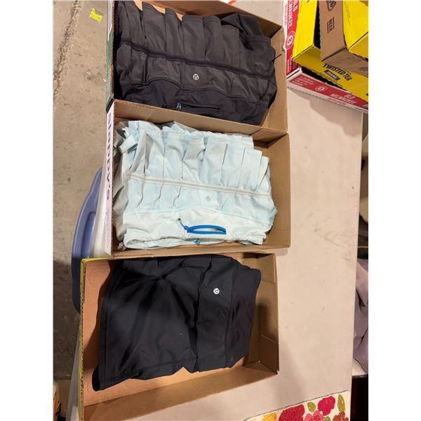 3 pairs Lulu skorts size 6