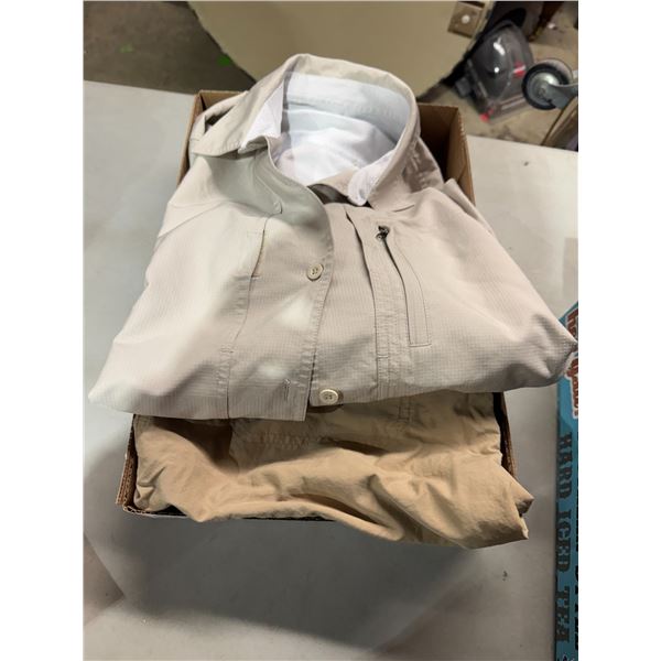 Royal Robbins, medium shirt and a pair of pants  size 12