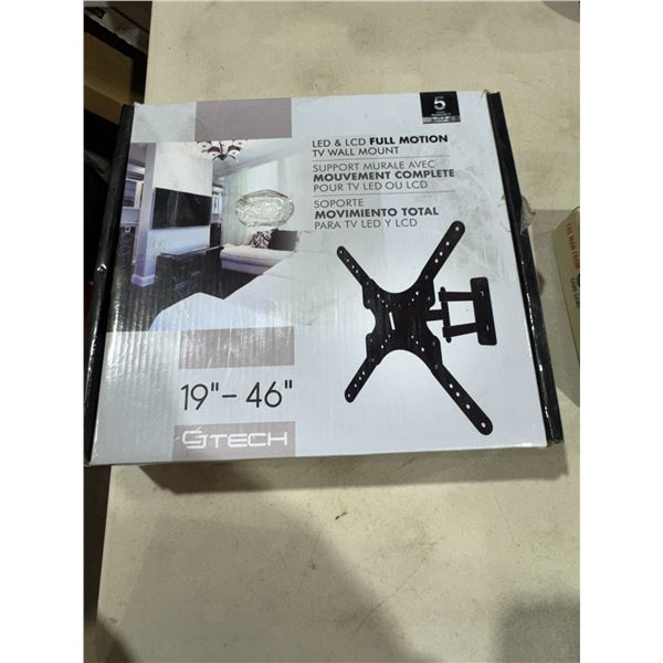 LED and LCD full motion TV wall mount 19 inch to 46 inch